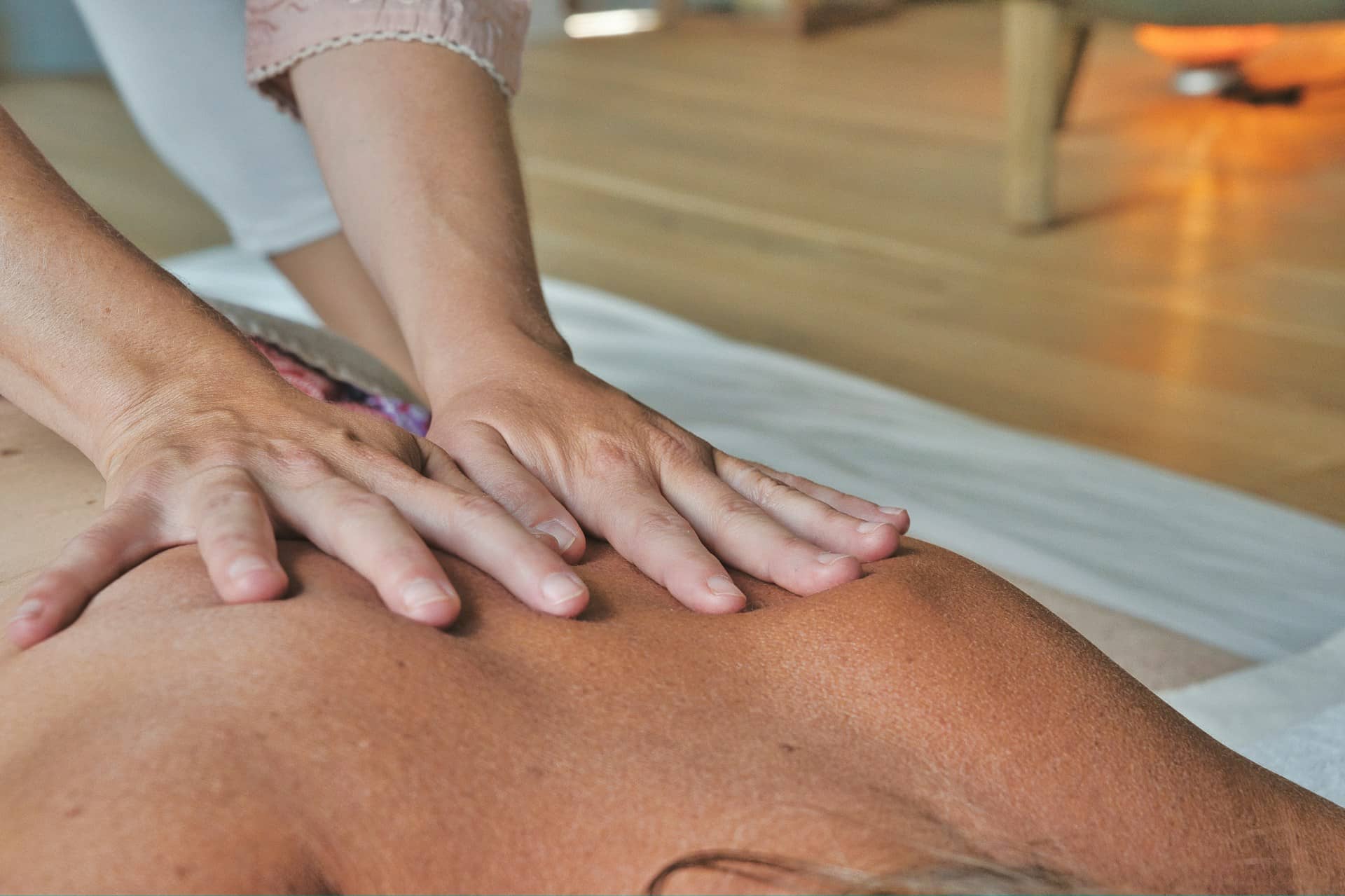 Massage bei Rückenschmerzen: Was hilft?